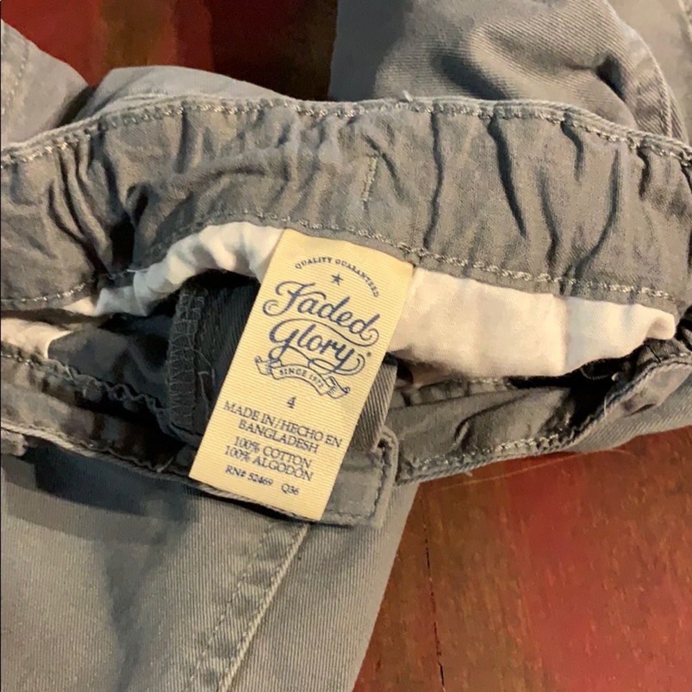 Shorts - Picture 2 of 3